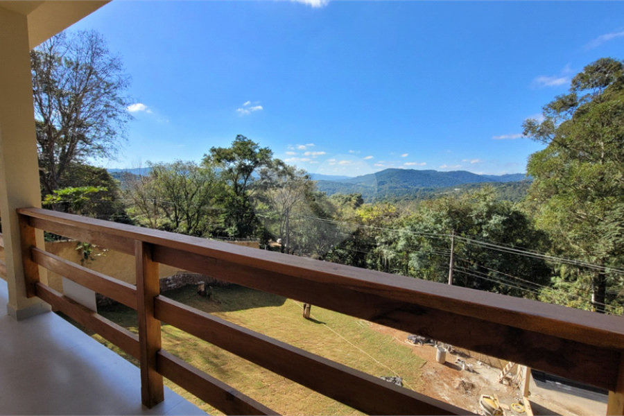 Casa à venda com 4 suítes no condomínio Sausalito, Mairiporã - SP
