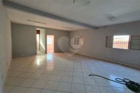 Salão Comercial para alugar em Conjunto Residencial Butantã, São Paulo, SP