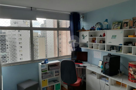 Apartamento à venda com 3 quartos, sendo 1 suíte, em Jardim Paulista, São Paulo, SP