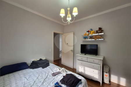 Casa à venda com 3 suítes no condomínio Villaggio Capriccio, Louveira - SP