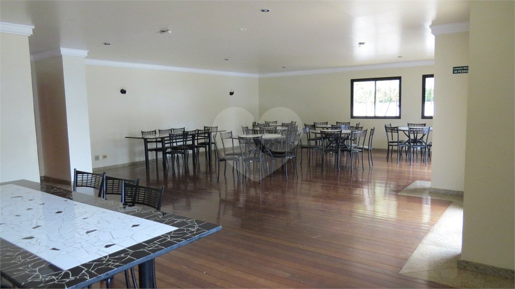 Apartamento à venda com 4 quartos, sendo 2 suítes,  em Cambuí, Campinas, SP