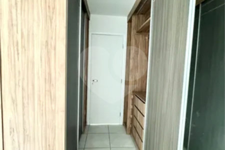 Apartamento à venda com 3 suítes em Parque Residencial Aquarius, São José dos Campos, SP