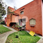 Casa à venda com 4 quartos, sendo 1 suíte, no condomínio Chacarás Bela Vista, Mairiporã - SP