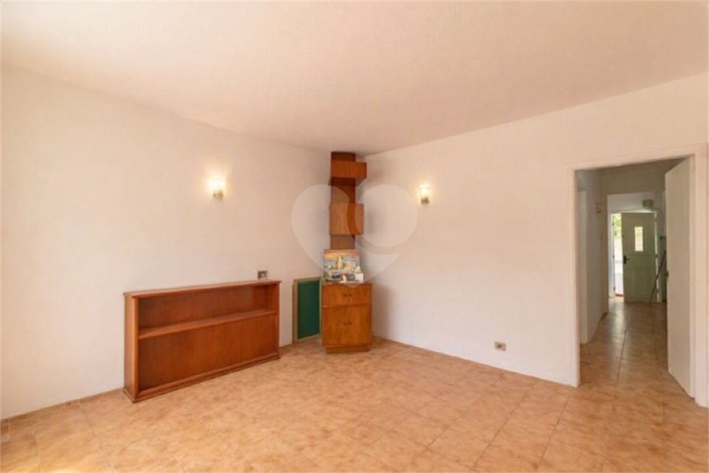 Casa à venda com 3 quartos em Vila Guarani (z Sul), São Paulo, SP