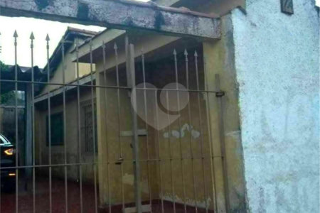 Casa à venda com 3 quartos em Jardim Indaiá, Poá, SP