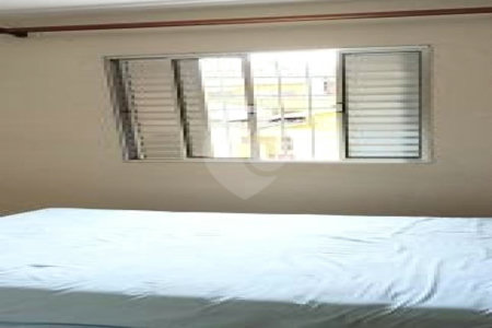 Casa à venda com 3 quartos, sendo 1 suíte, em Jardim Alvorada (zona Oeste), São Paulo, SP