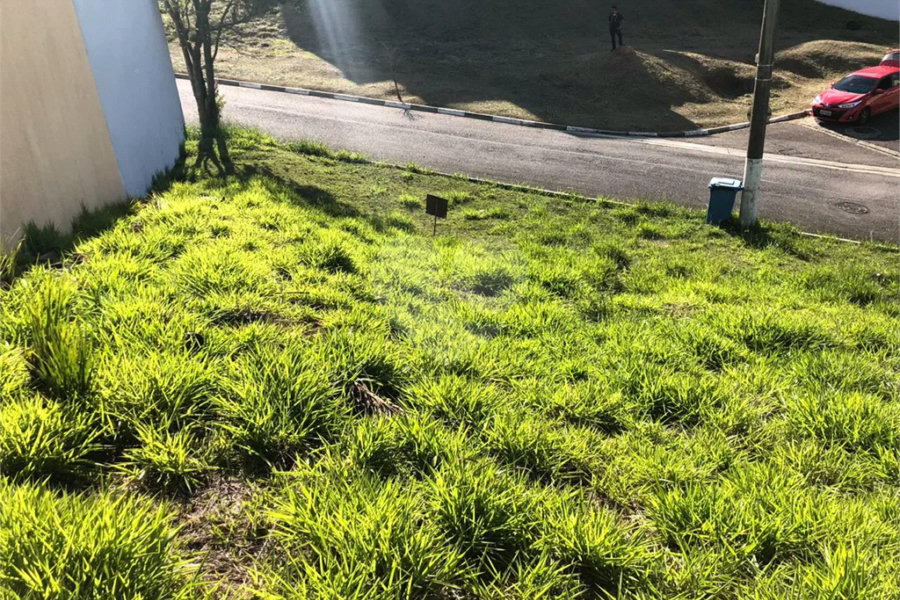 Terreno à venda em Horto, São Paulo, SP