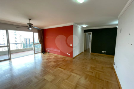 Apartamento à venda ou para alugar com 3 suítes em Vila Suzana, São Paulo, SP
