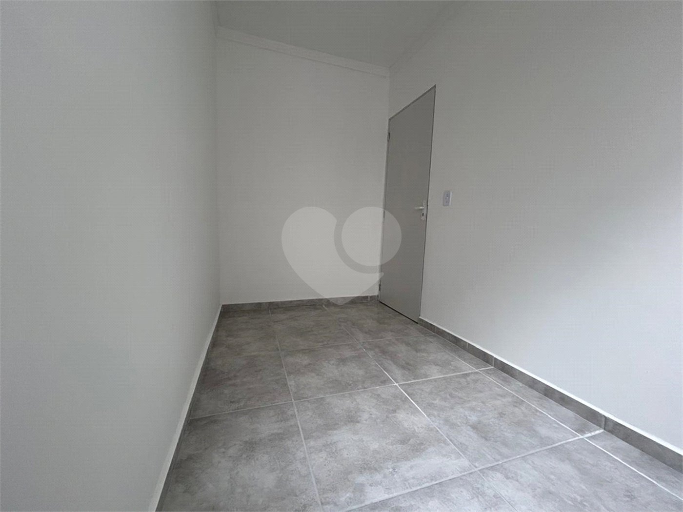 Casa de Vila à venda com 2 quartos em Jardim das Orquídeas, Sorocaba, SP