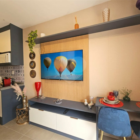 Apartamento Mobiliado a Venda no Campo Belo