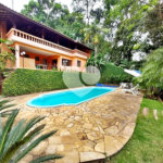 Casa à venda com 4 quartos, sendo 2 suítes, no condomínio Parque Imperial da Cantareira, Mairiporã - SP