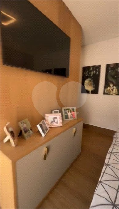 Casa à venda ou para alugar com 3 suítes no condomínio London Park, Indaiatuba - SP