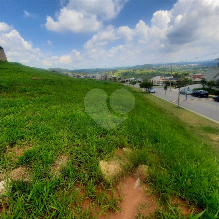 Terreno à venda no condomínio Residencial Campo de Toscana, Vinhedo - SP