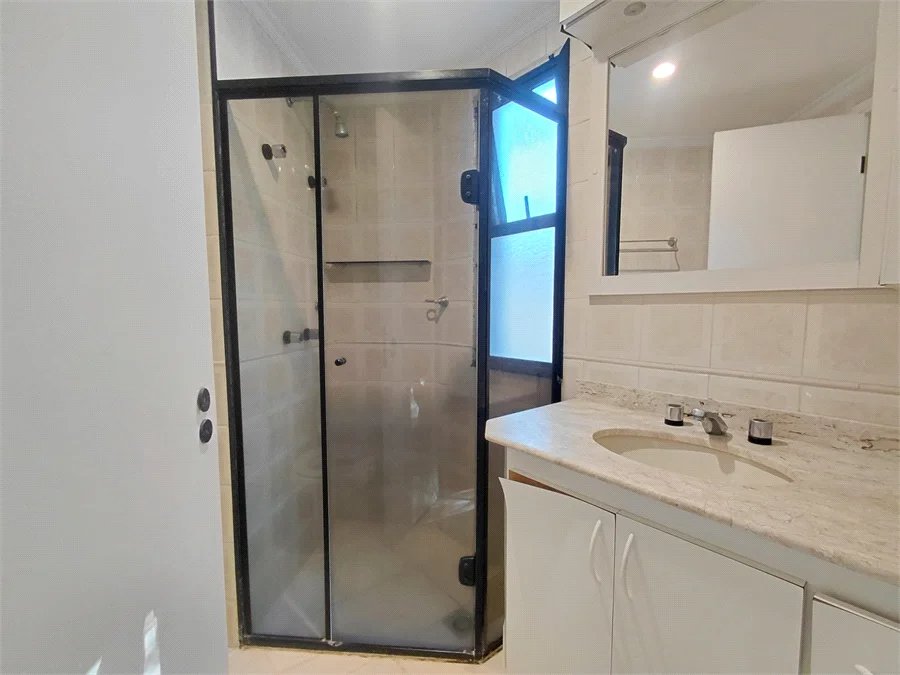 Apartamento à venda com 3 quartos, sendo 1 suíte, em Vila Romana, São Paulo, SP