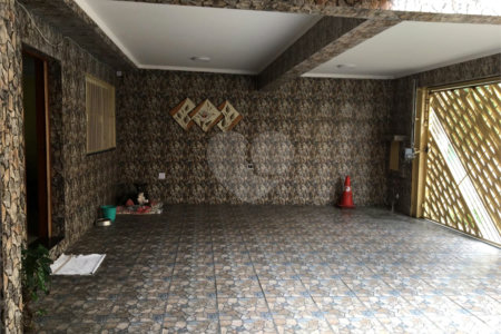 Sobrado à venda com 3 quartos, sendo 1 suíte,  em Vila Lageado, São Paulo, SP