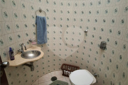 Casa à venda com 4 quartos, sendo 3 suítes,  no Centro, Indaiatuba, SP