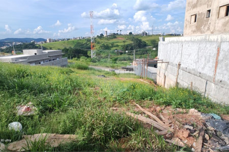 Terreno à venda em Residencial Jardins da Catalunha, Atibaia, SP