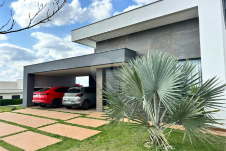 Casa à venda com 3 suítes no condomínio Villas do Golfe, Itu - SP
