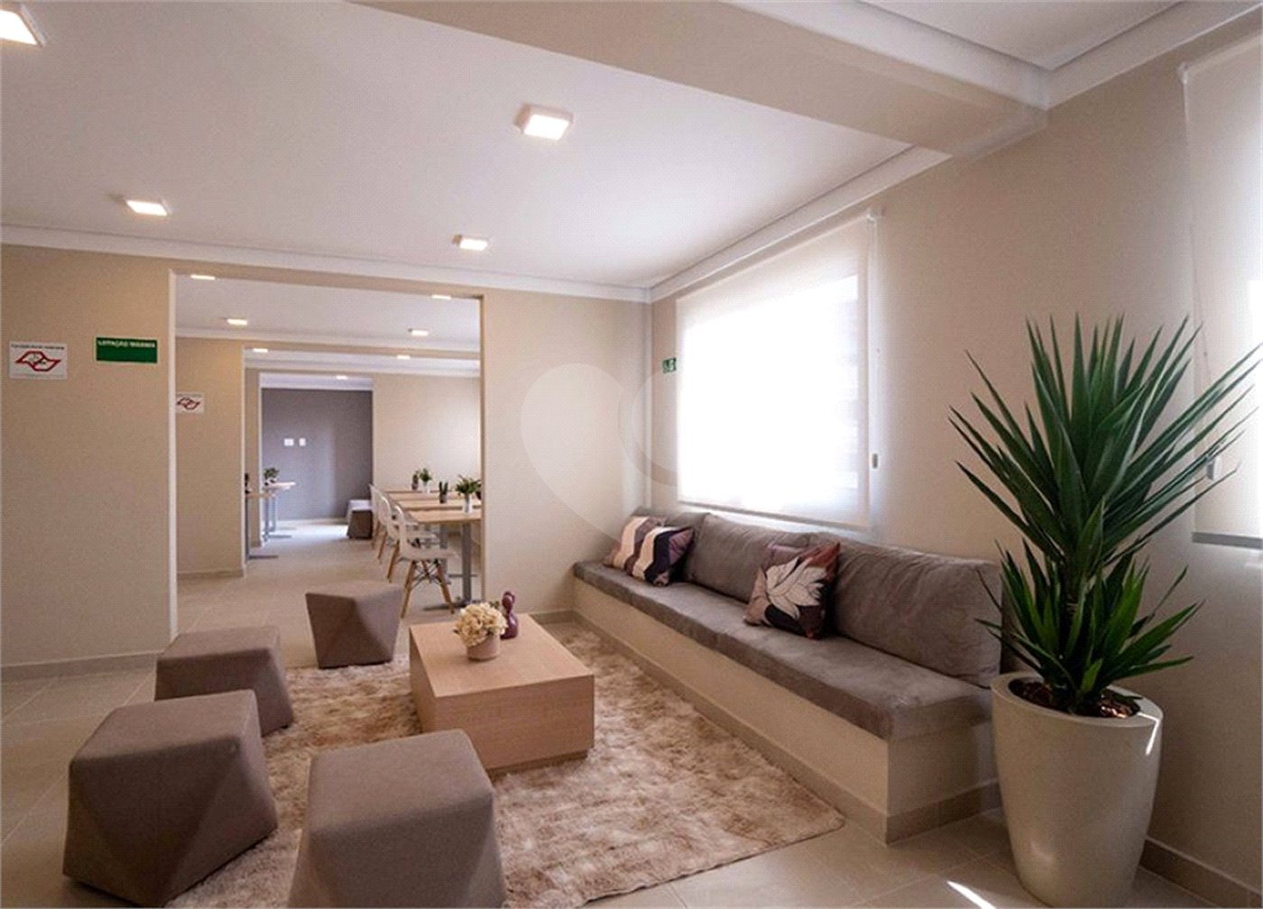 Apartamento à venda com 2 quartos em Cidade Tiradentes, São Paulo, SP
