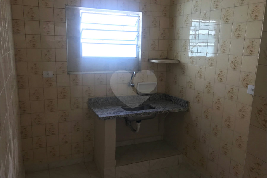 Sobrado à venda com 2 quartos em Vila Dom Pedro Ii, São Paulo, SP