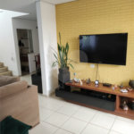 Casa à venda com 3 quartos, sendo 1 suíte, no condomínio Picollo Villaggio, Louveira - SP