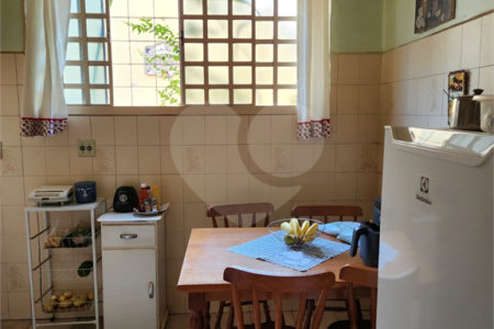 Casa à venda com 5 quartos em Jardim Ártico, Araraquara, SP