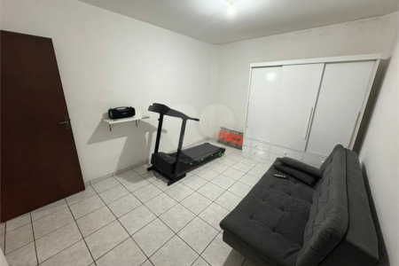 Oportunidade Casa Terrea e Ampla com 173 m² e Quintal e Área Gourmet JARDIM ARICANDUVA