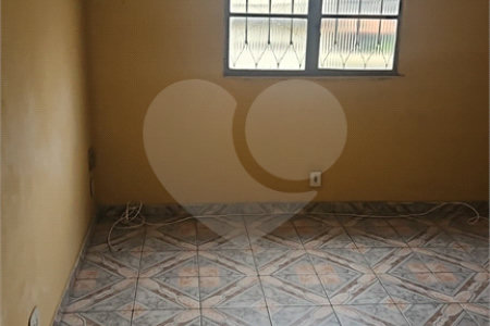 Casa à venda com 8 quartos em Campo Grande, Rio de Janeiro, RJ