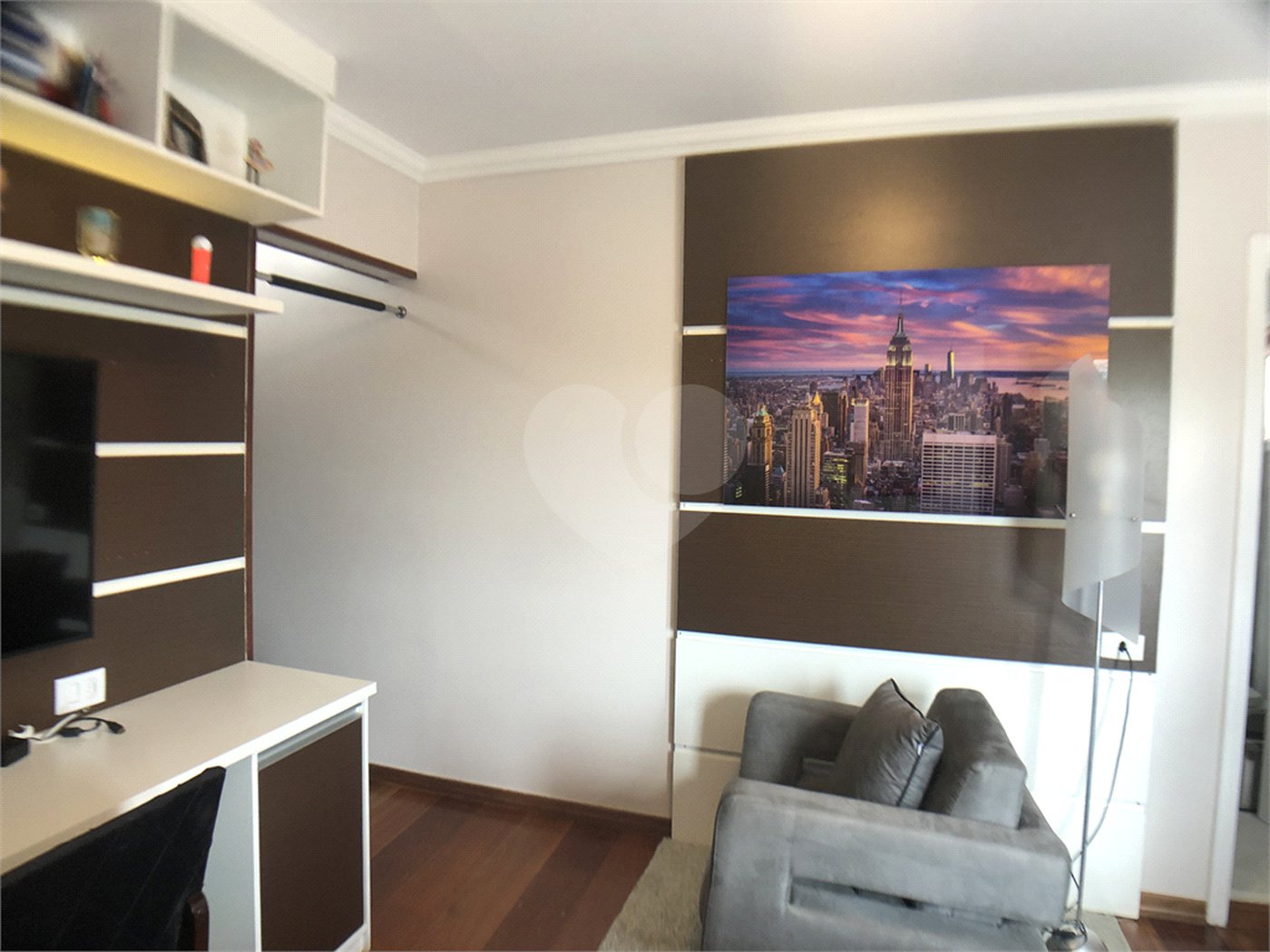 Casa à venda com 4 suítes no condomínio Residencial Floresta, São Paulo - SP