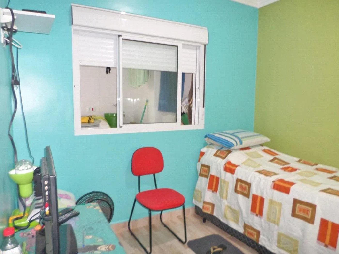 Casa à venda com 6 quartos, sendo 2 suítes, em Vila Universitária, São Paulo, SP