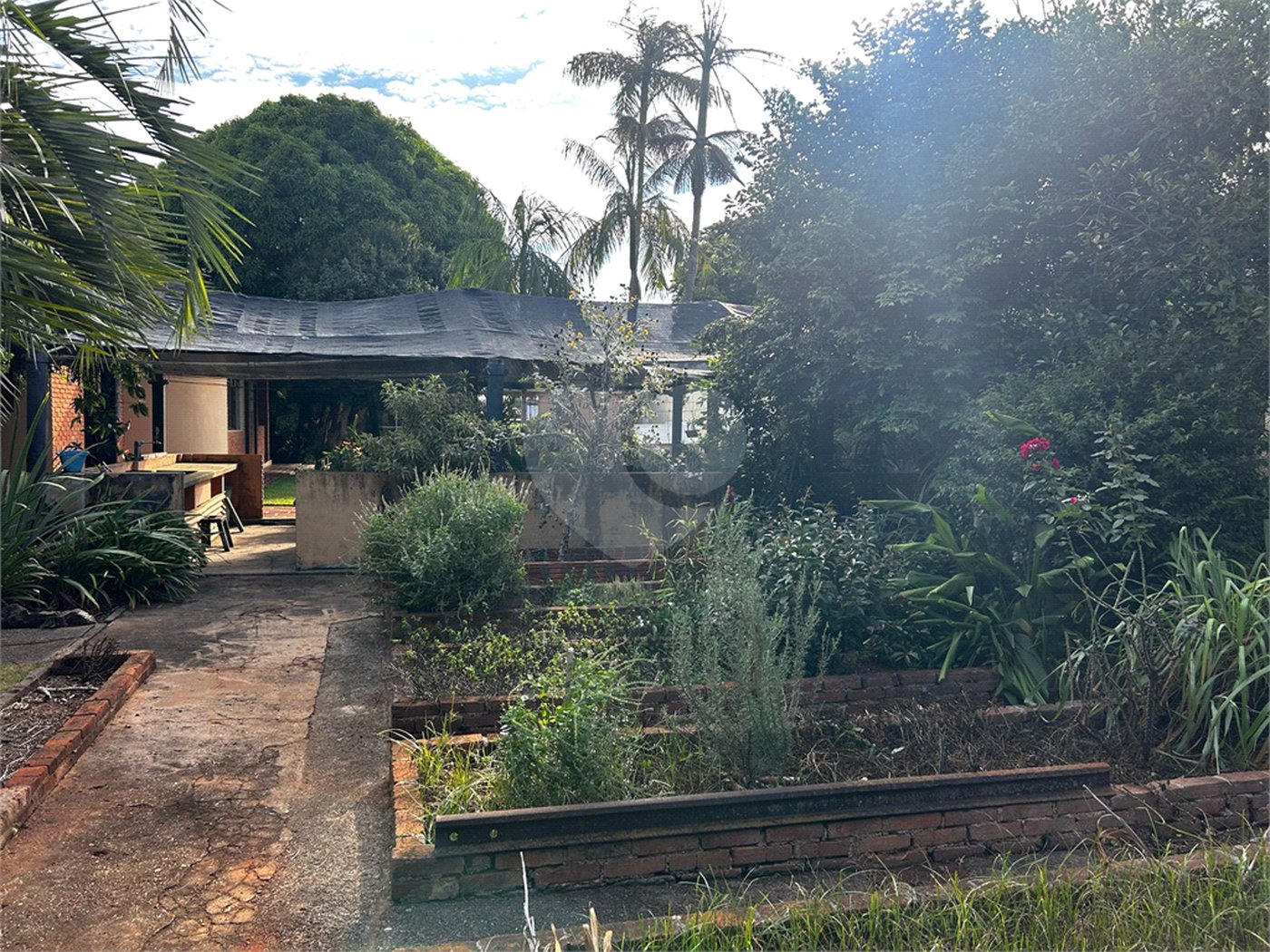 Casa à venda com 4 quartos, sendo 2 suítes, em Vila Aparecida, Itapetininga, SP
