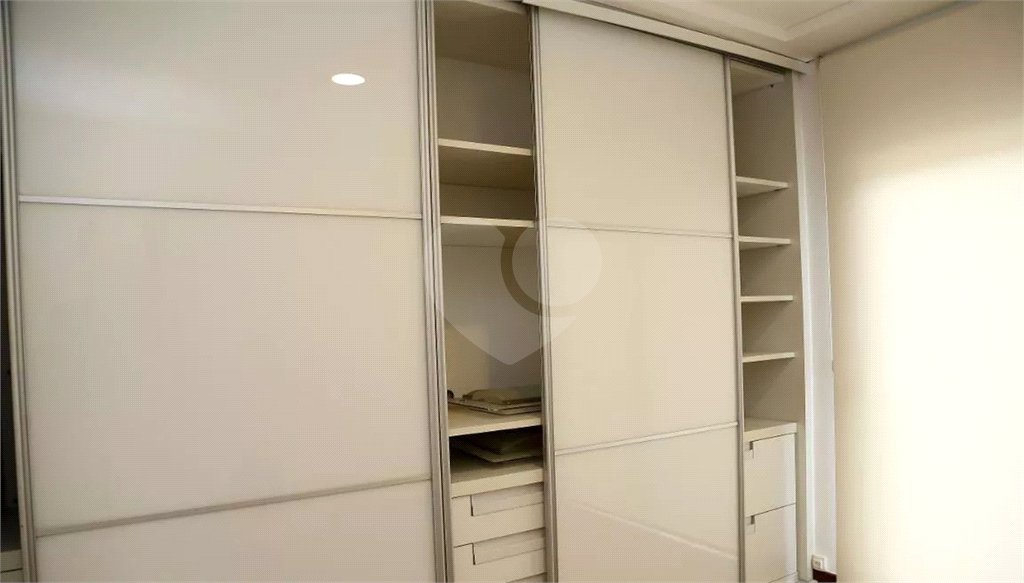 Casa à venda com 3 suítes no condomínio Residencial Morumbi, São Paulo - SP
