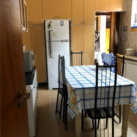 Sobrado à venda ou para alugar com 4 quartos, sendo 1 suíte, em Brooklin Paulista, São Paulo, SP