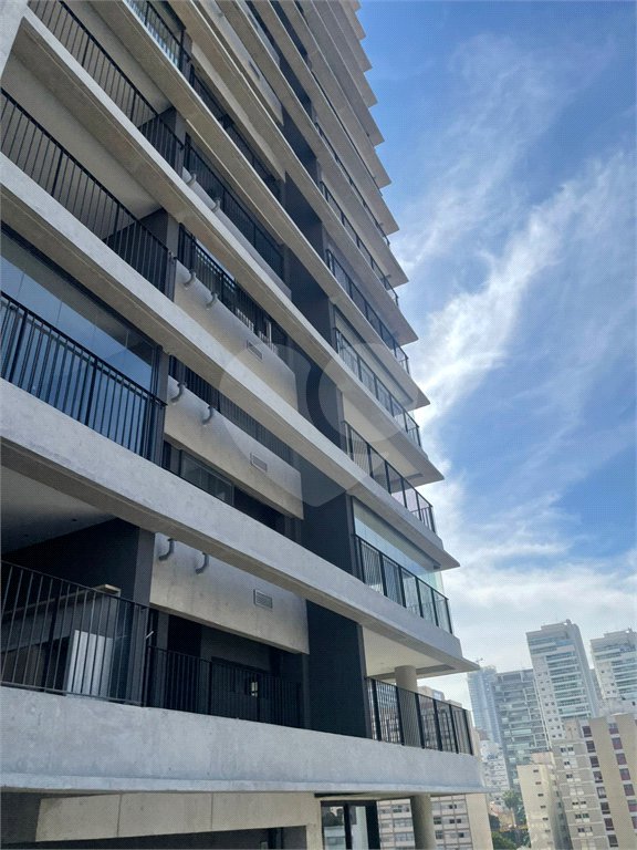 Apartamento à venda com 2 suítes em Pinheiros, São Paulo, SP