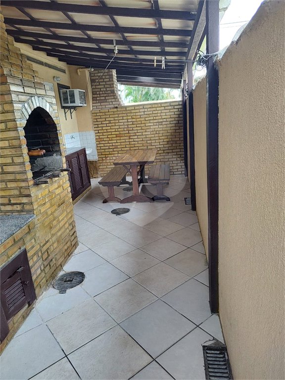 Casa em condomínio à venda com 2 quartos, sendo 1 suíte,  em Manguinhos, Armação dos Búzios, RJ