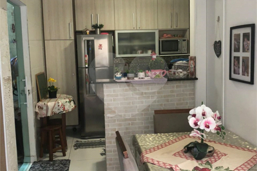 Casa à venda com 2 suítes no condomínio Sem Nome, São Paulo - SP