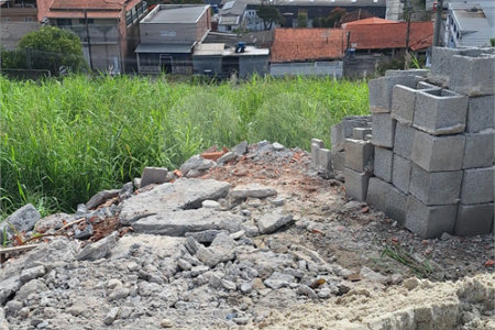Terreno à venda no Centro, Bom Jesus dos Perdões, SP