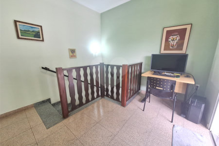 Casa à venda com 4 quartos, sendo 1 suíte,  em João Xxiii, Vinhedo, SP