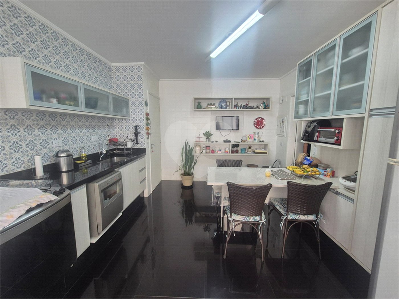 Apartamento à venda com 3 quartos, sendo 1 suíte, em Itaim Bibi, São Paulo, SP