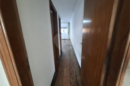 Sobrado à venda com 3 quartos, sendo 1 suíte, em Campo Grande, São Paulo, SP