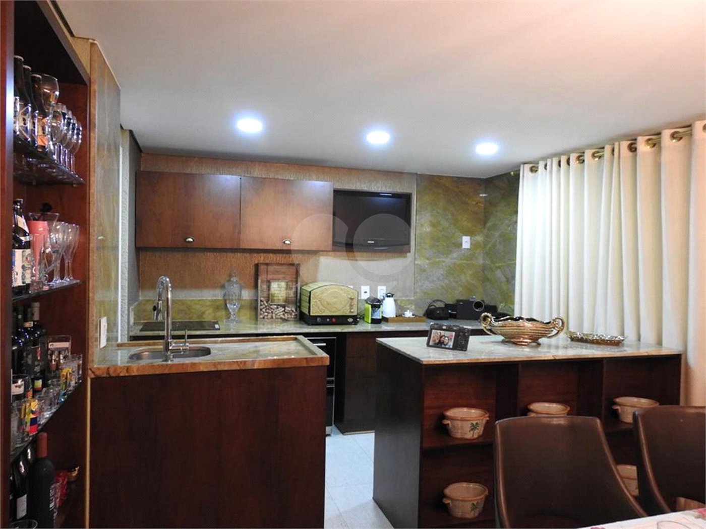 Apartamento à venda com 4 suítes em Santa Teresinha, São Paulo, SP