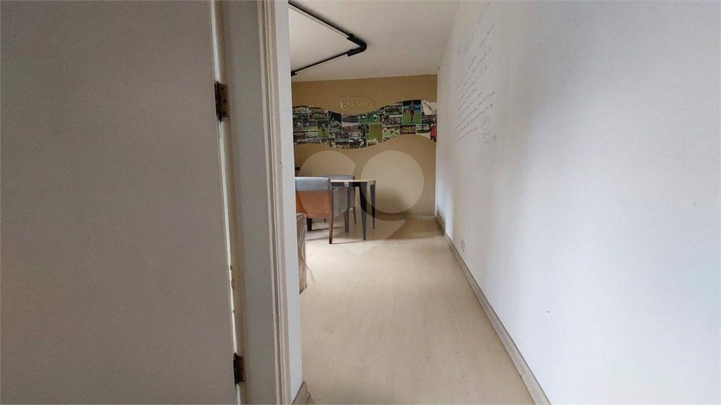 Casa à venda com 4 quartos, sendo 2 suítes,  em Vila Alexandria, São Paulo, SP