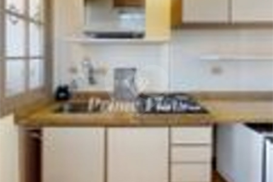 Flat à venda ou para alugar com 1 suíte em Santana, São Paulo, SP