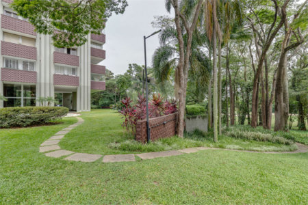 Apartamento à venda com 4 suítes em Jardim Marajoara, São Paulo, SP
