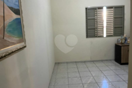 Casa à venda com 3 quartos, sendo 1 suíte, em Vila Todos Os Santos, Indaiatuba, SP