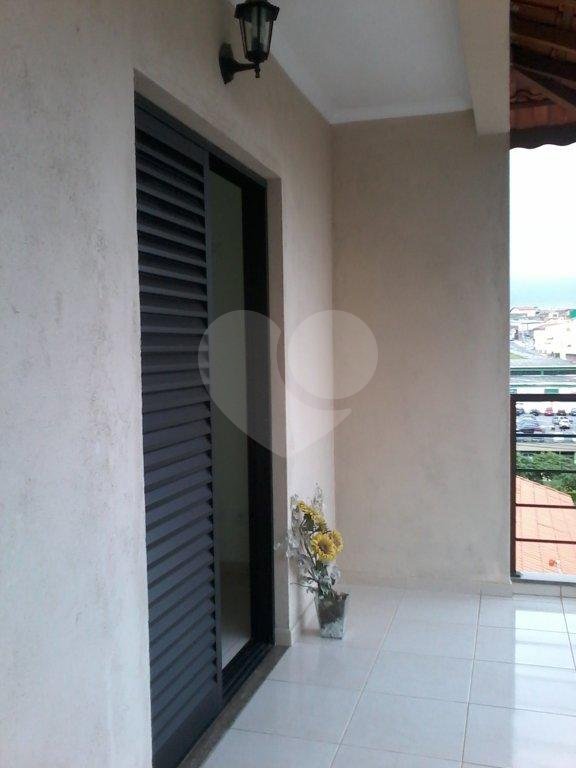 Casa à venda com 2 quartos, sendo 1 suíte,  em Jardim City, Guarulhos, SP