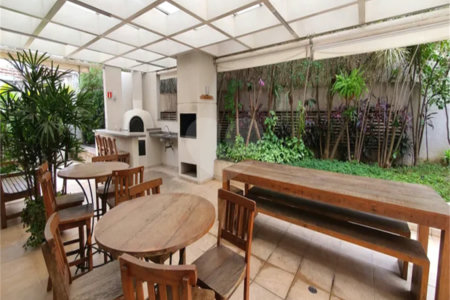 Apartamento à venda com 2 quartos, sendo 1 suíte, em Água Branca, São Paulo, SP