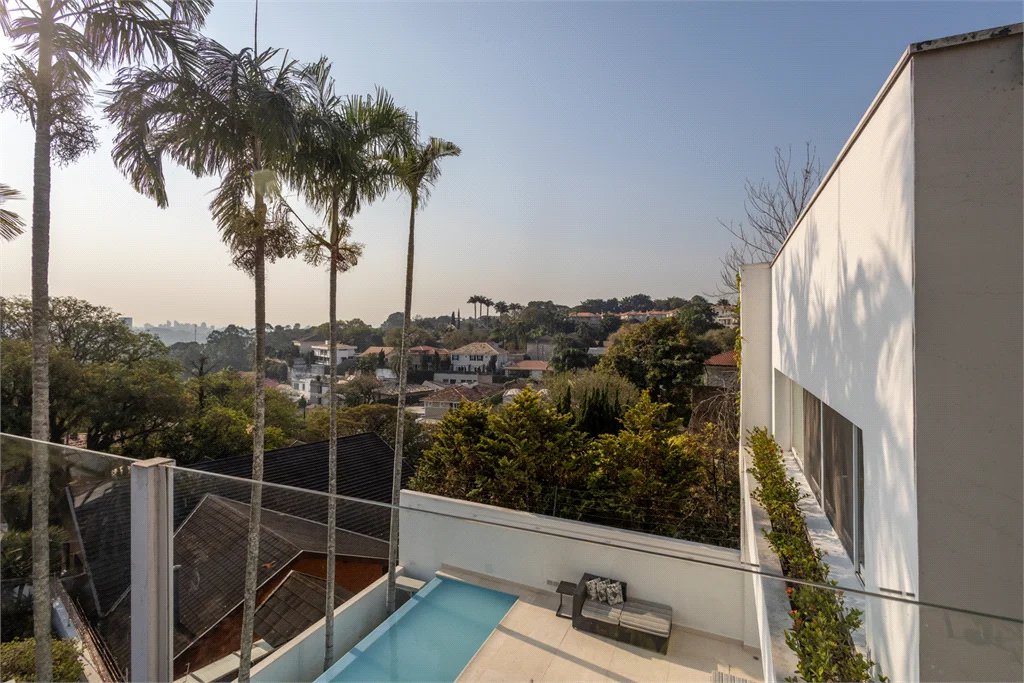Casa à venda com 4 suítes em Jardim Guedala, São Paulo, SP