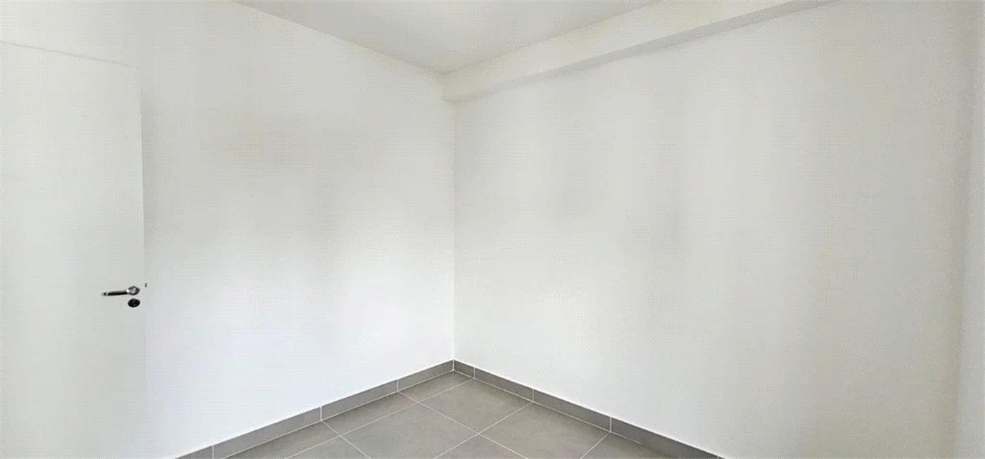 Apartamento para alugar com 2 suítes em Jardim Ampliação, São Paulo, SP