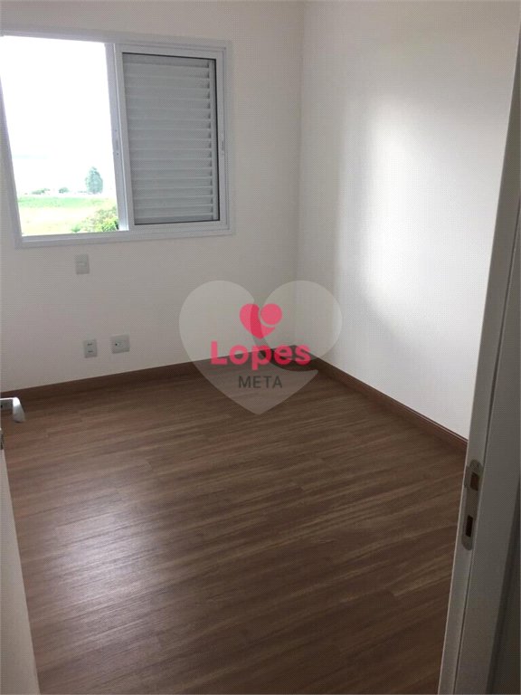 Apartamento à venda com 2 quartos, sendo 1 suíte,  em Vila Industrial, São José dos Campos, SP